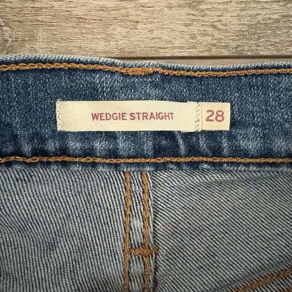 Levis Wedgie Straight Jeans | Women 28 X 27 | Raw Hem Button Fly High Rise Denim - Picture 2 of 11